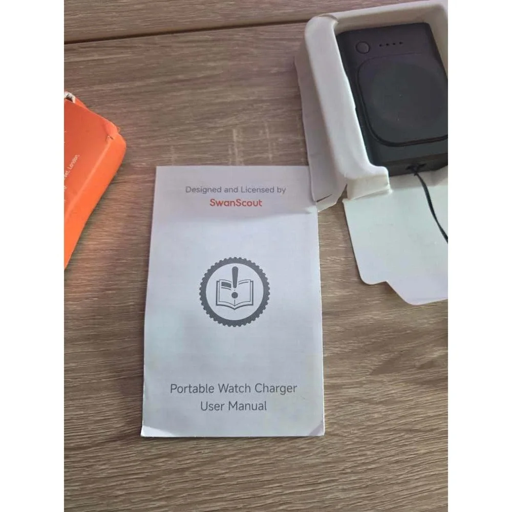 SwanScout Portable Watch Charger‎ 1800mAh Black USB C Fast Charging